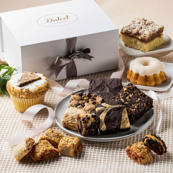 Custom Bakery Gift Packaging Boxes