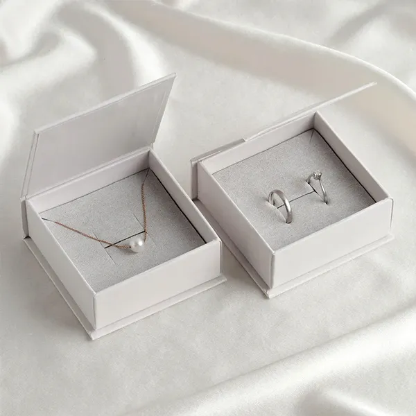 necklace-box-wepackagingboxes1